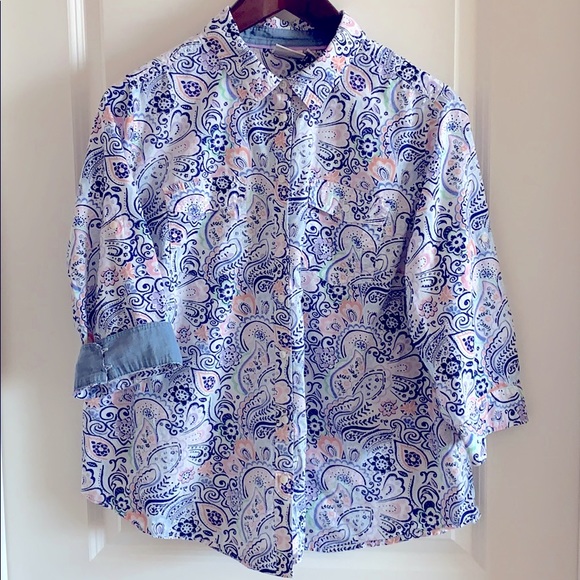 Tops - St John’s Bay Pastel Paisley Button Down